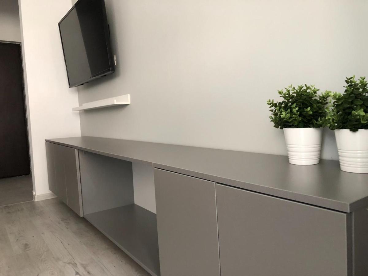 Staycity Modern Apartment Boekarest Buitenkant foto